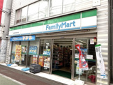 ファミリーマート世田谷日大通り店