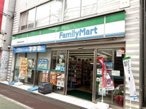 ファミリーマート世田谷日大通り店