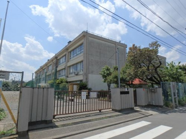 川崎市立下布田小学校の画像1
