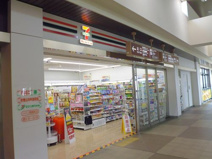 セブンイレブンハートインＪＲ魚住駅改札口店