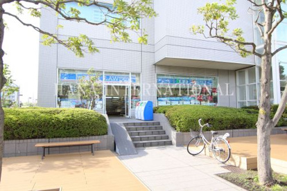 ローソン 浦安入船店の画像1