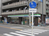 ファミリーマート 同心町店