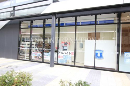 ローソン 新浦安TKビルディング店の画像1