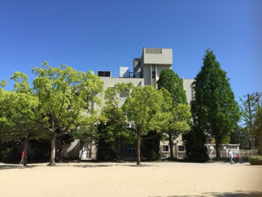吹田市立 中央図書館の画像2