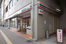 セブンイレブン神戸板宿駅前店