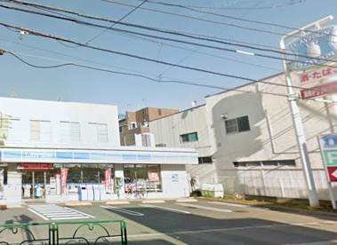ローソン 前野町六丁目店の画像1