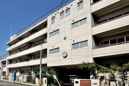 港区立 白金小学校の画像3