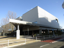 東京都立多摩図書館