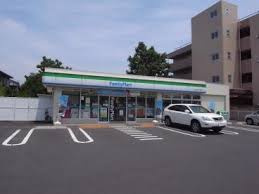ファミリーマート 下石神井一丁目店の画像1