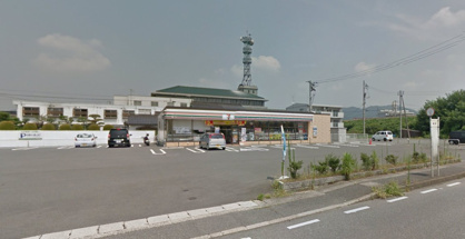 セブン-イレブン京蘭寺店の画像1