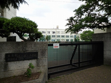 新宿区立落合第二小学校の画像1