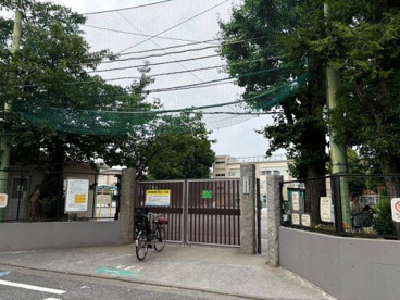 高井戸第３小学校の画像1