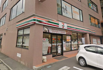 セブンイレブン三郷駅南店の画像1