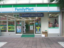 ファミリーマート 荒川東尾久店