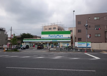  ファミリーマート 赤羽岩淵町店