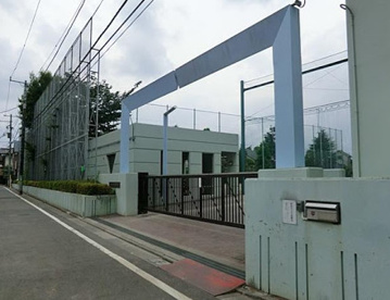 杉並区立杉森中学校の画像1