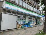 ファミリーマート阪神大石駅前店