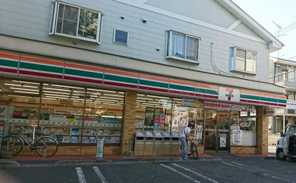 セブンイレブン国立富士見台４丁目の画像1