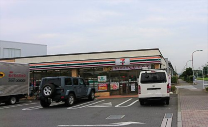 セブンイレブン国立泉１丁目の画像1