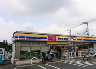 ミニストップ小金井梶野町店の画像1