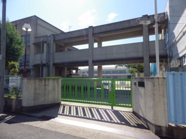 名古屋市立大杉小学校の画像2
