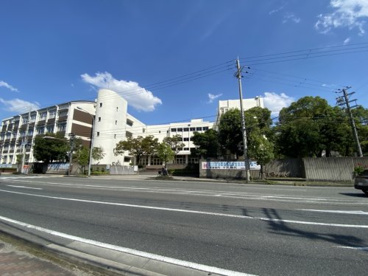 兵庫県立尼崎稲園高等学校の画像1