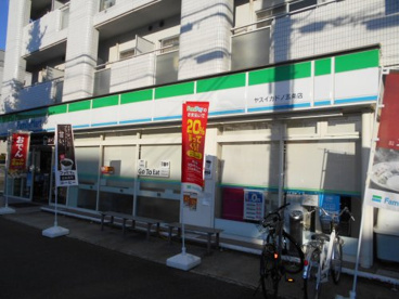 ファミリーマート ヤスイ葛野五条店の画像1
