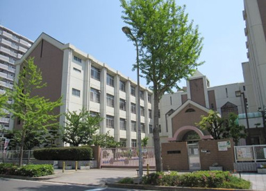 大阪市立高見小学校の画像1