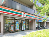 セブンイレブン八尾福万寺町店