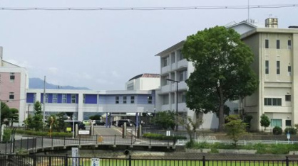 貴志川中学校の画像1