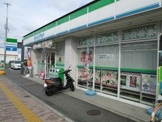 ファミリーマート八尾高安町店