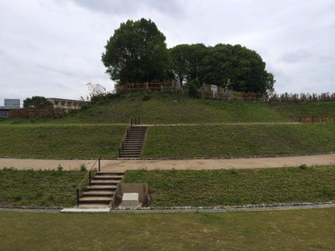 恵解山古墳公園の画像1