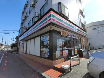 セブンイレブン五所店