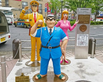 ようこそ こち亀の街へ！ 両津・中川・麗子がお出迎え！像の画像1