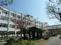 高槻市立北大冠小学校