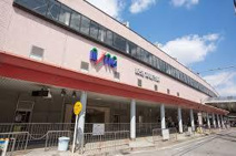 ミング 〔阪急高槻高架下〕