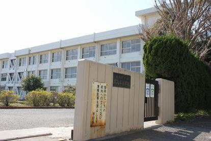 横須賀市立 不入斗中学校の画像1