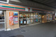 セブンイレブン横浜センター北店の画像