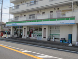 ファミリーマート厚木下荻野店