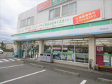 ファミリーマート厚木飯山店