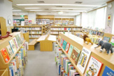 調布市立中央図書館