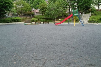 名瀬町第三公園の画像1