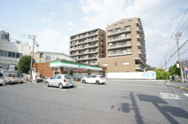 ファミリーマート戸田本町店