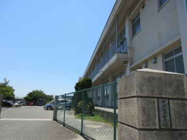 山手中学校の画像2