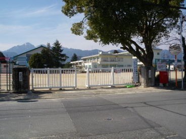 菰野町立菰野小学校の画像2