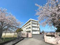 鈴鹿市立創徳中学校