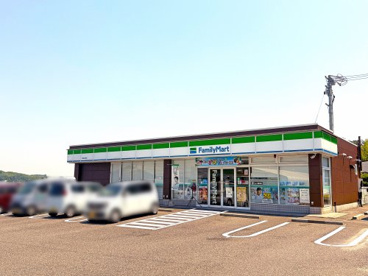 ファミリーマート 桑名赤尾店の画像1