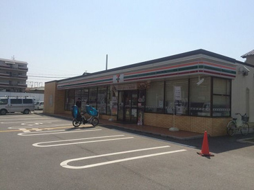 セブン-イレブン堺向陵東町２丁店の画像1