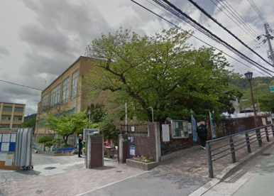 上筒井小学校の画像1