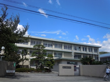勝山中学校の画像1